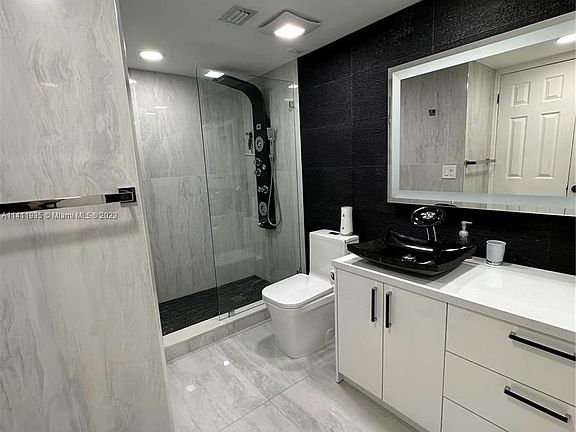 4th image of 3299 NE 192nd St #311