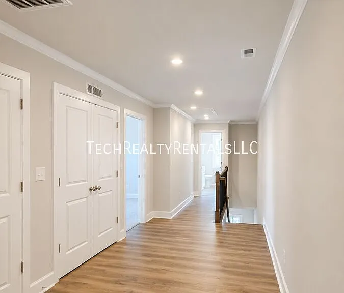 4630 Dogwood Pl #1 — Photo 11