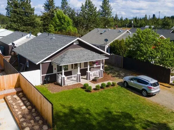 32576 N 9th Ave, Spirit Lake, ID 83869