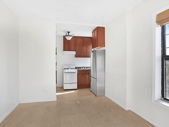 2nd image of 2371 2nd Ave APT 23