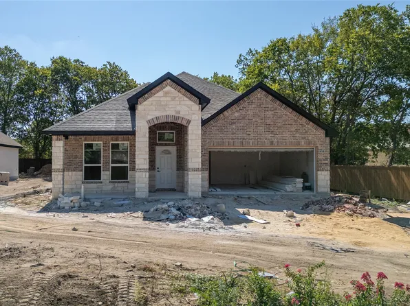513 Armstrong Rd, Seagoville, TX 75159