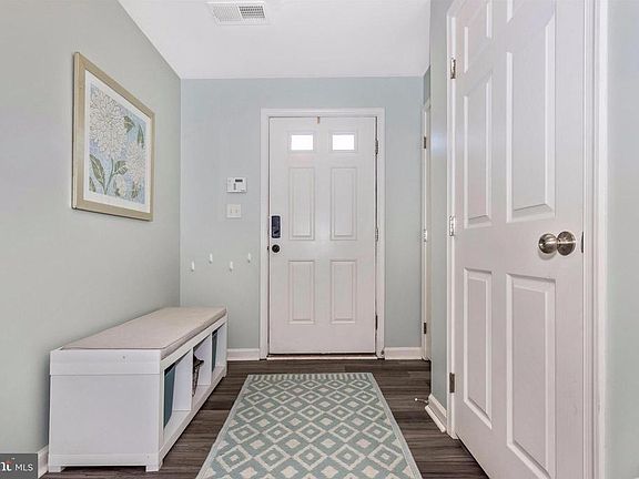 Foyer:  Welcome Home!