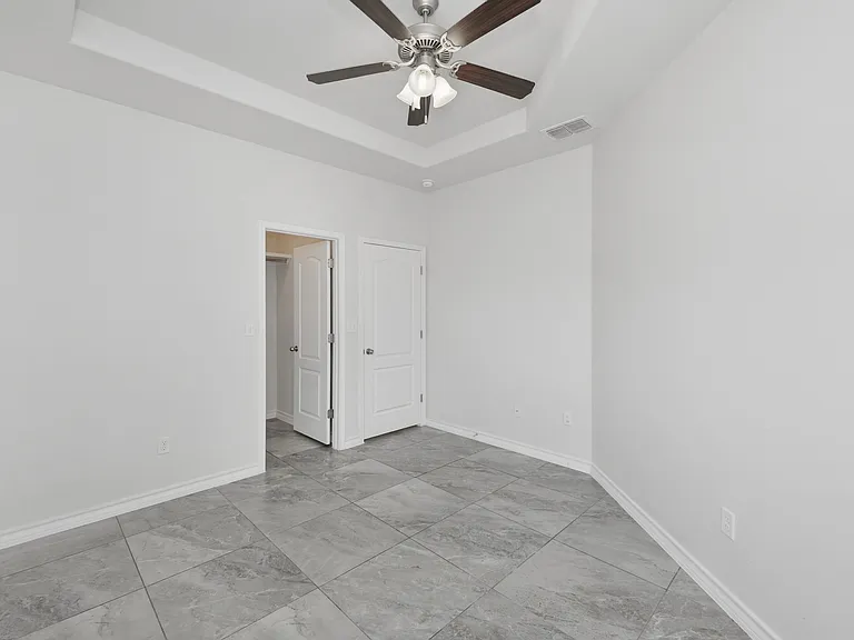 7225 Sylvia Plath Dr — Photo 16