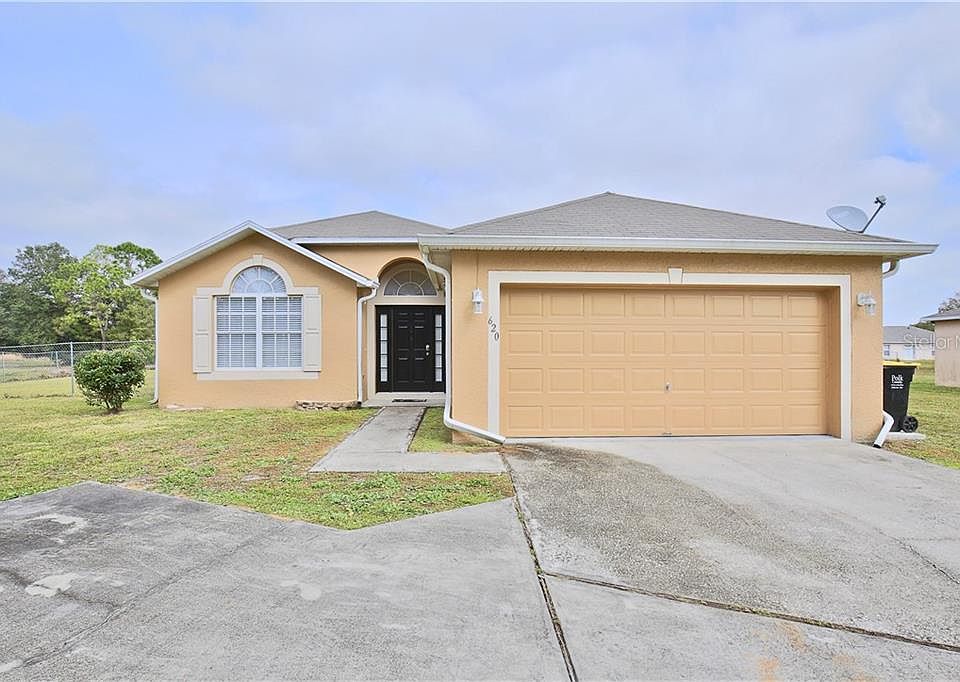 1st image of 620 Wallaby Ln