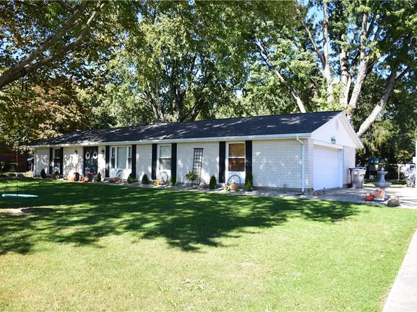 85 Michaels Rd, Tipp City, OH 45371