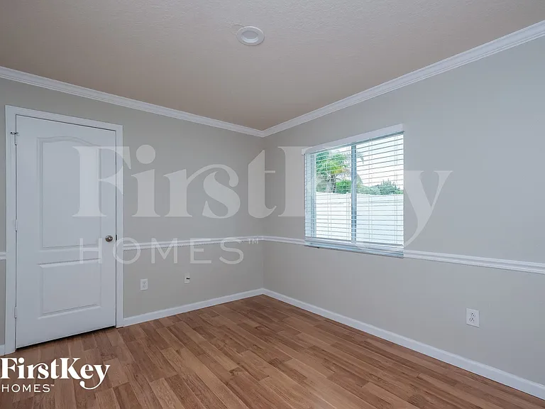 2018 Heartland Cir — Photo 12