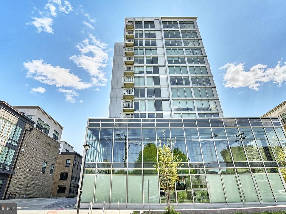 1st image of 925 N Fairfax St #804