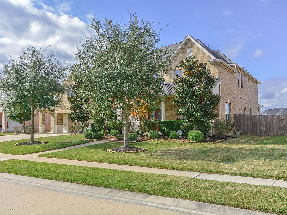 1st image of 1704 Garden Ivy Ln