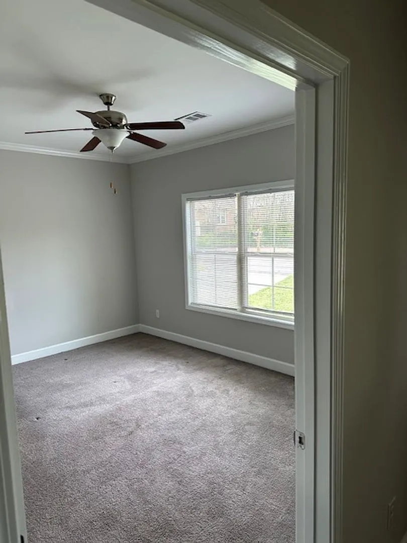 Leasing For Fall 2027 3 Bed/3.5 Bath Less Than Mile And Half From Campus — Photo 4
