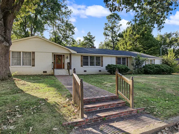 111 Rooks Dr, Brownsville, TN 38012