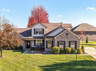 527 Peach Blossom Dr, Fortville, IN 46040