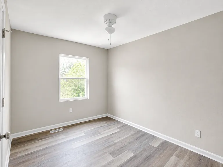 4021 Sloop Trl — Photo 17