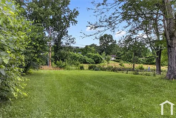 158 Monteith Cir — Photo 27