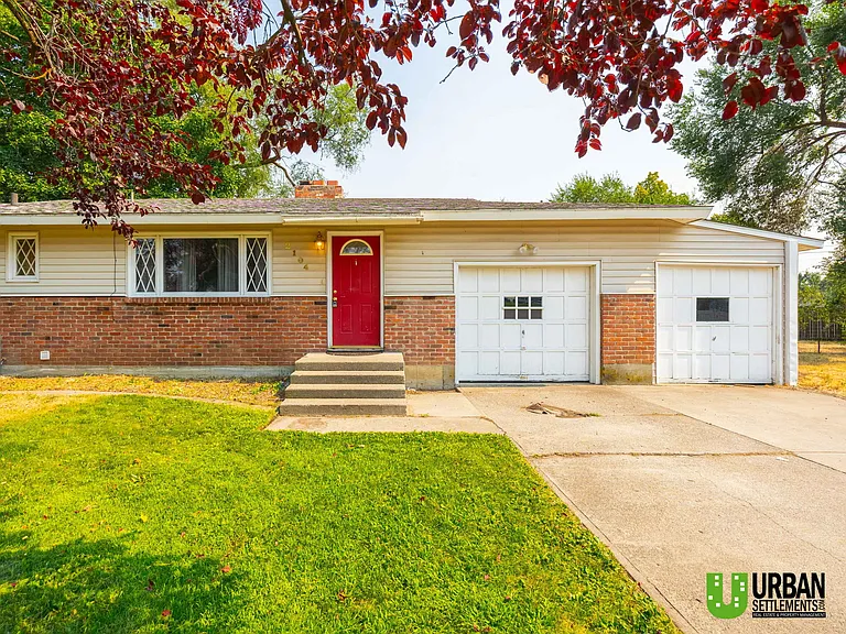 2104 N Dale Rd — Photo 2