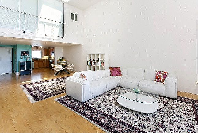 1st image of 428 8th St APT 203