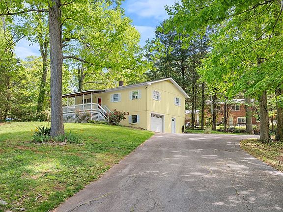 5th image of 275 Crestview Hts