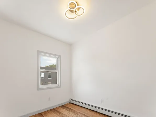 5206 Avenue M image 12 of 21