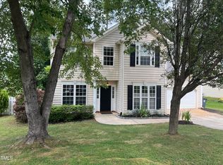 309 Ridge Lake Dr, Apex, NC 27539