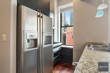 Rented by Bond New York
