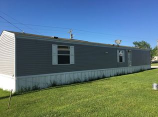 9 Hill Crest Dr, Stanton, KY 40380