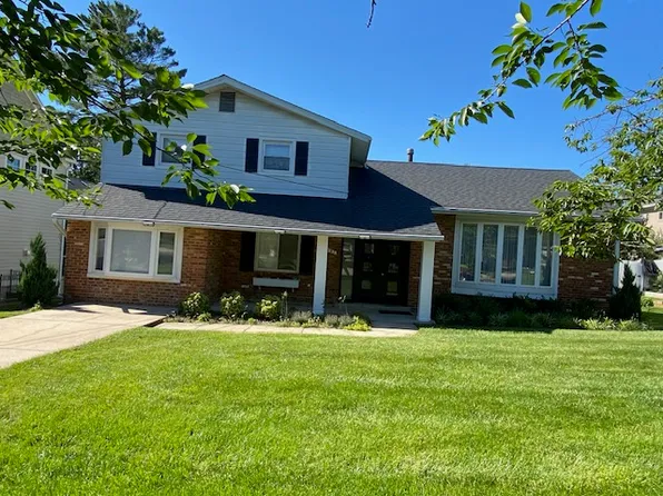 6407 Kirby Rd, Bethesda, MD 20817