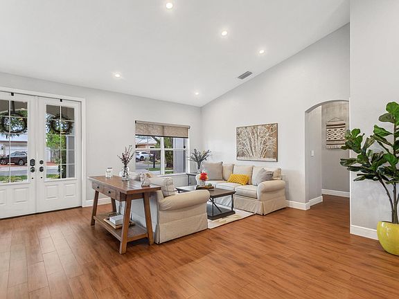 5th image of 8846 NW 168th Ln