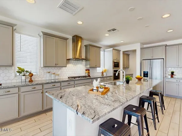 9657 E SPIRAL Avenue, Mesa, AZ 85212