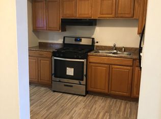 2404 E 79th St #2C, Chicago, IL 60649