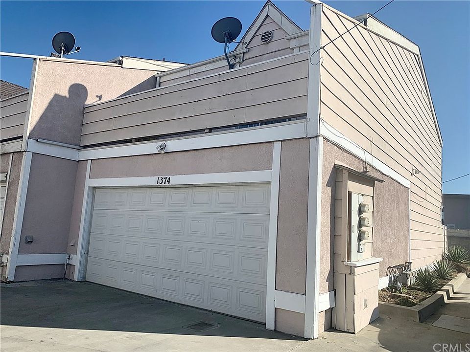 1st image of 1374 W Orange Grove Ave