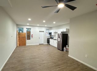 1606 Pershing St, Camden, NJ 08104