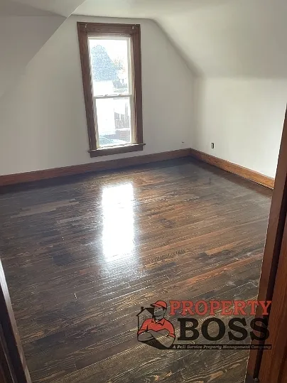 212 Hendricks St — Photo 6