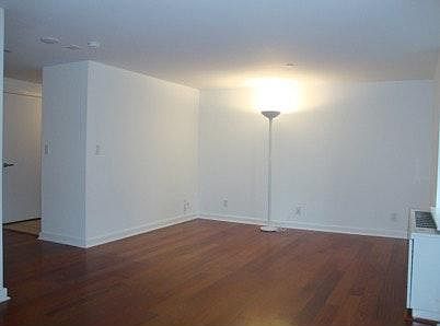 2nd image of 225 S 18th St Unit 703