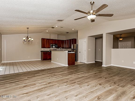 3rd image of 9750 HAZEL LAKE Drive