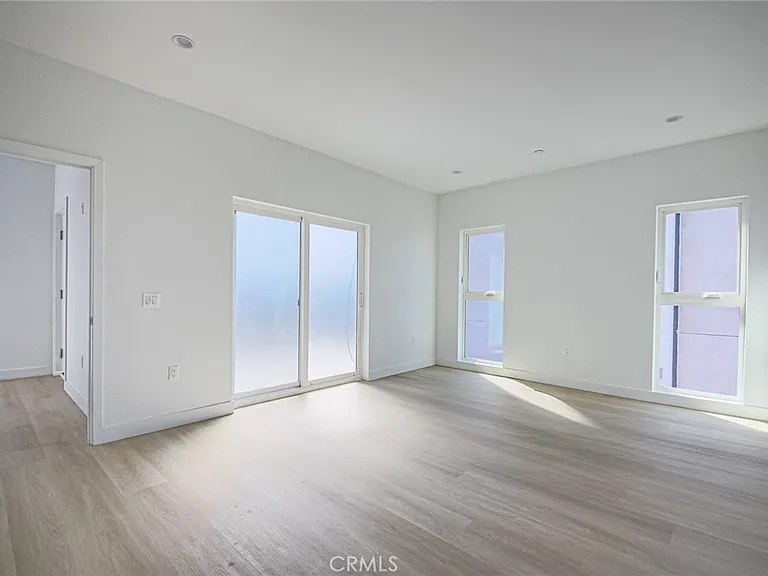 5265 Cartwright Ave #5263-1/2 — Photo 70