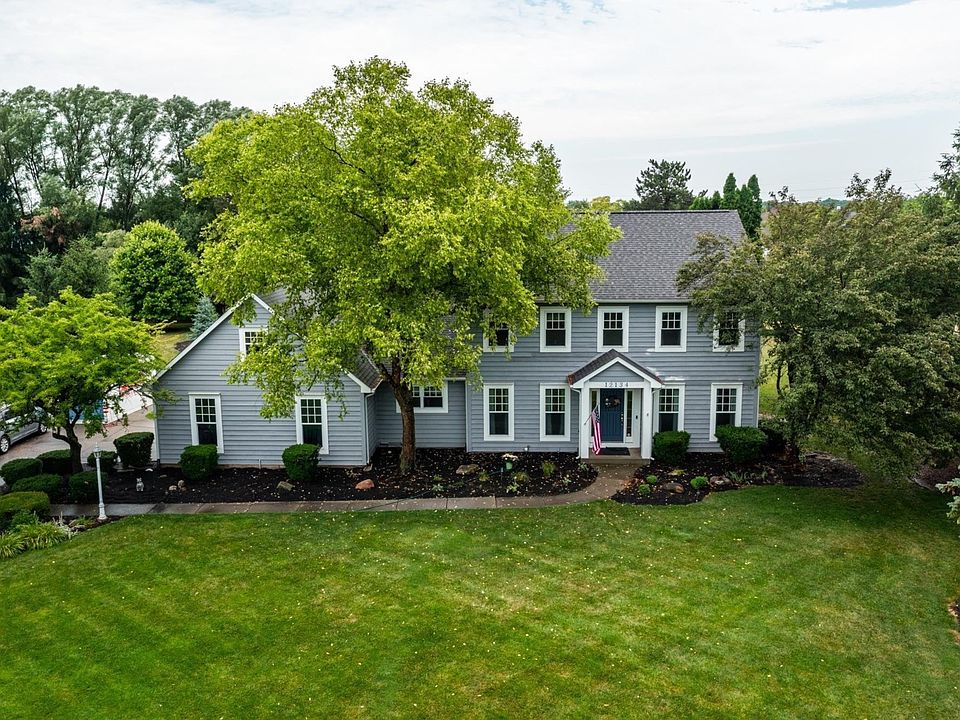 1st image of 12134 Glen Lake Dr