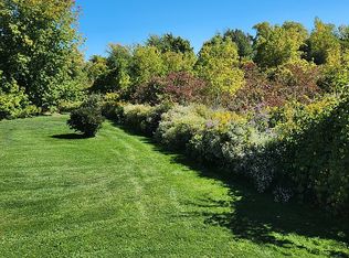 11064 Pratt Ln, Lyndonville, NY 14098