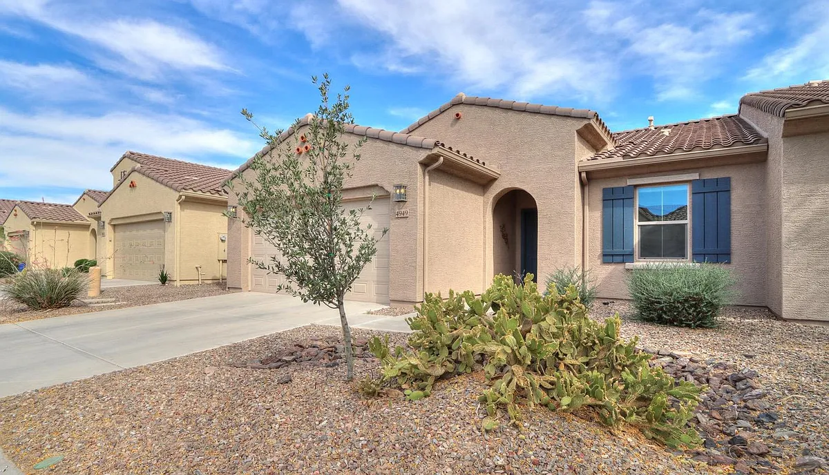 Building Photo - 4949 W Posse Dr