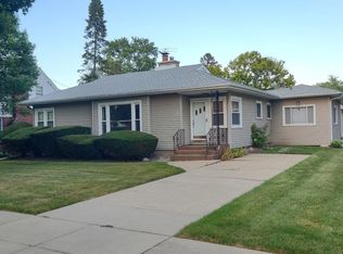 465 S Maple St, Itasca, IL 60143
