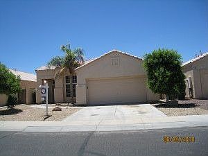 1st image of 2918 N 107th Dr