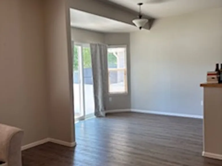 2462 Bar Harbor Dr — Photo 3
