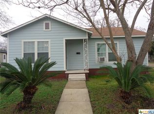 1908 Lone Tree Rd, Victoria, TX 77901