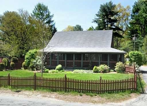 For Rent! 3BR Cape Cod