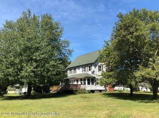 120 Lower Shore Rd, Barnegat, NJ 08005