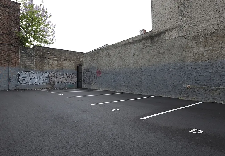 1901 E Willard St #103 — Photo 10