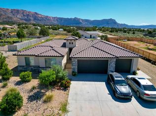 1703 S Manzanita Dr, Apple Valley, UT 84737