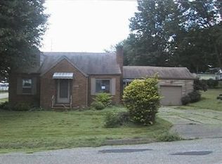 2406 21st St NW, Canton, OH 44708