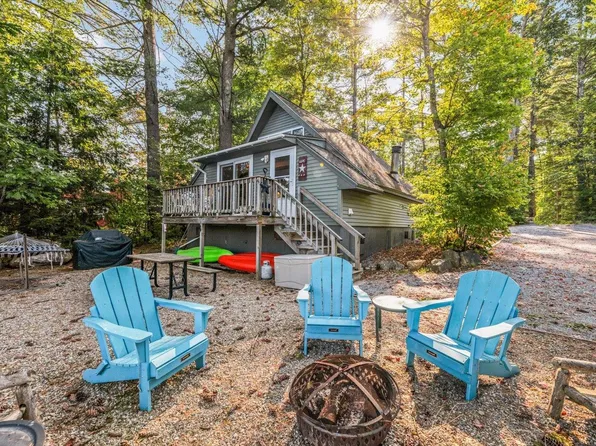 2 Forest Lake Drive, Hillsborough, NH 03244