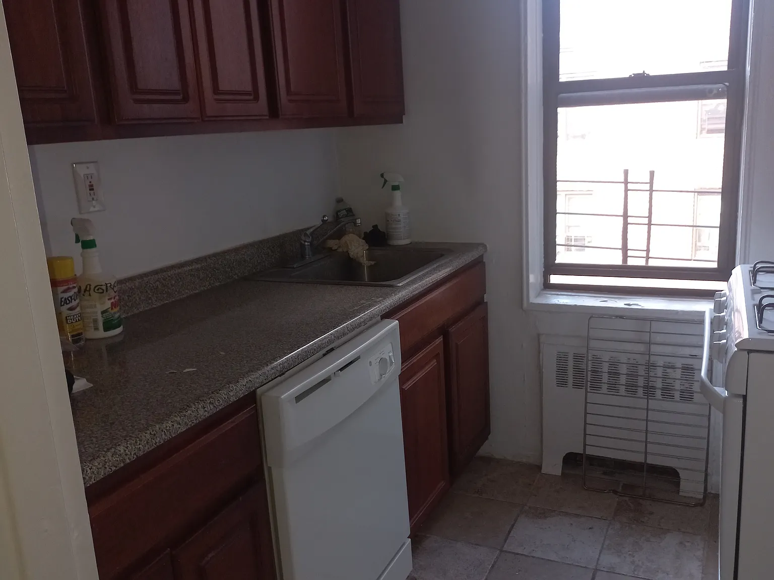 1 bed, 759 sqft, $2,900 — Photo 2