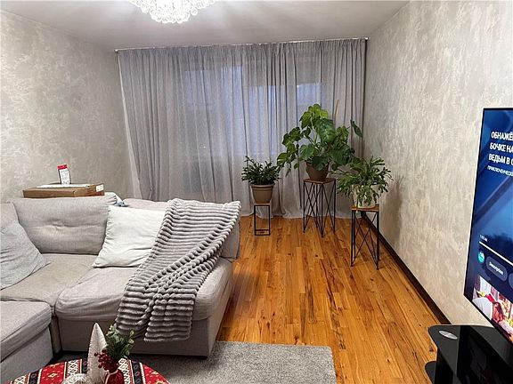 3rd image of 3845 Shore Pkwy APT 5E