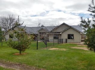 923 S 4th Ave, Winterset, IA 50273